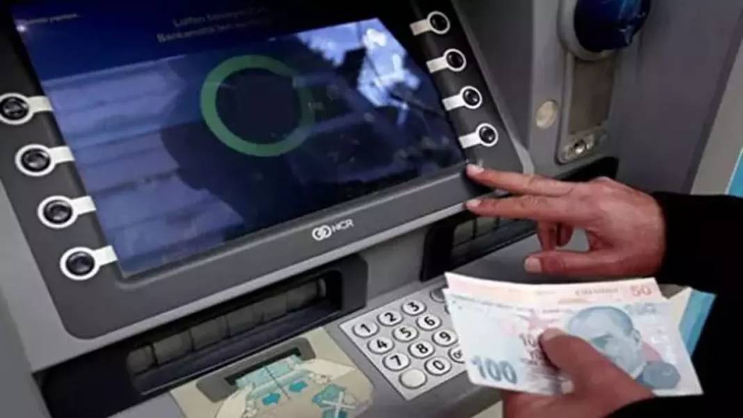 ATM'YE GİDECEKLER DİKKAT: Limitler değişti! İşte banka banka güncel rakamlar... 2